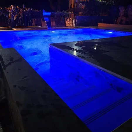 Amazing Akan Villa *