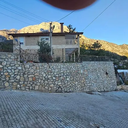 Amazing Akan Villa Beycik